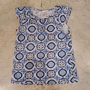 Blue shirt With designs